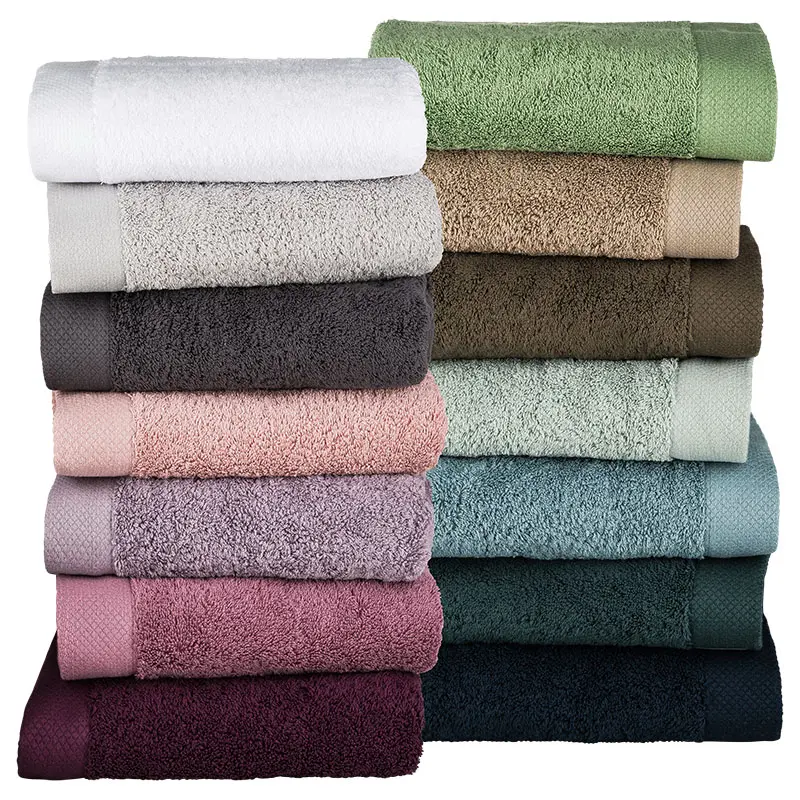 Produktfoto Freisteller Onlineshop  Handtücher Stapel Farbsortierung